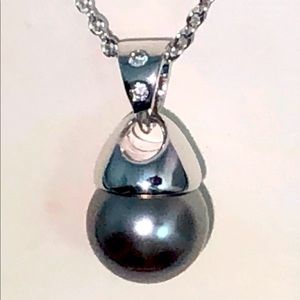 Grey Pearl Necklace